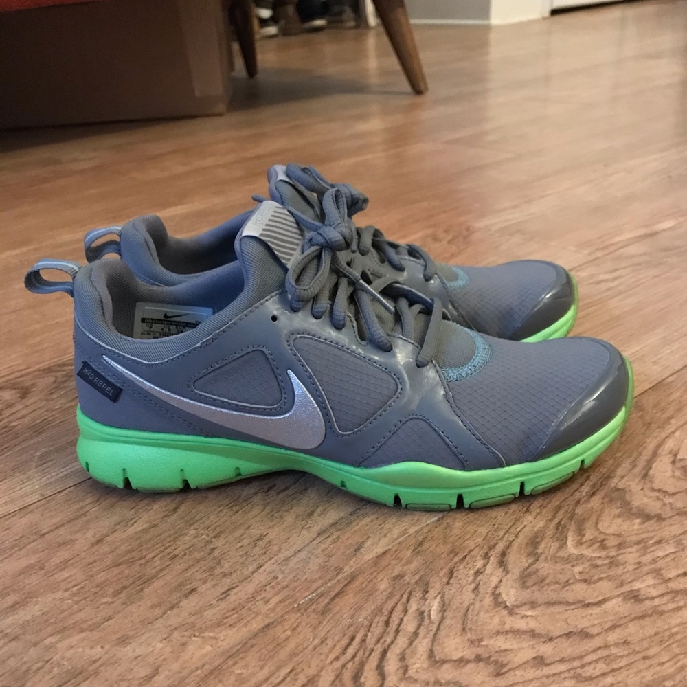 Nike In Season TR2 H2O Repel Shoes, Women’s 7